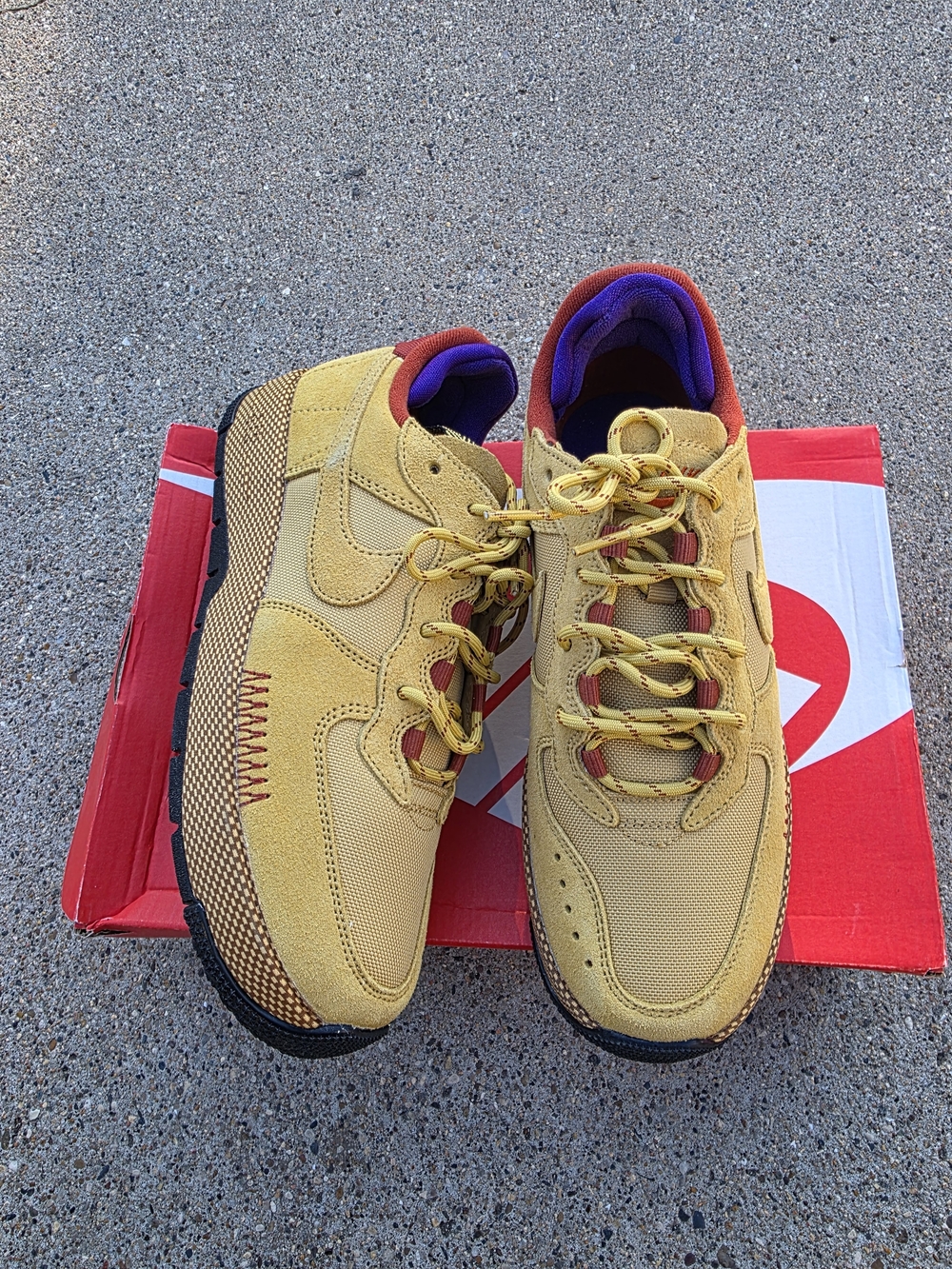 Nike Women's Air Force 1 Wild Sneaker Size 8.5